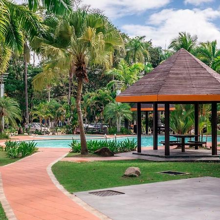 Rimbun Suites & Residences Бандар-Сері-Бегаван Екстер'єр фото